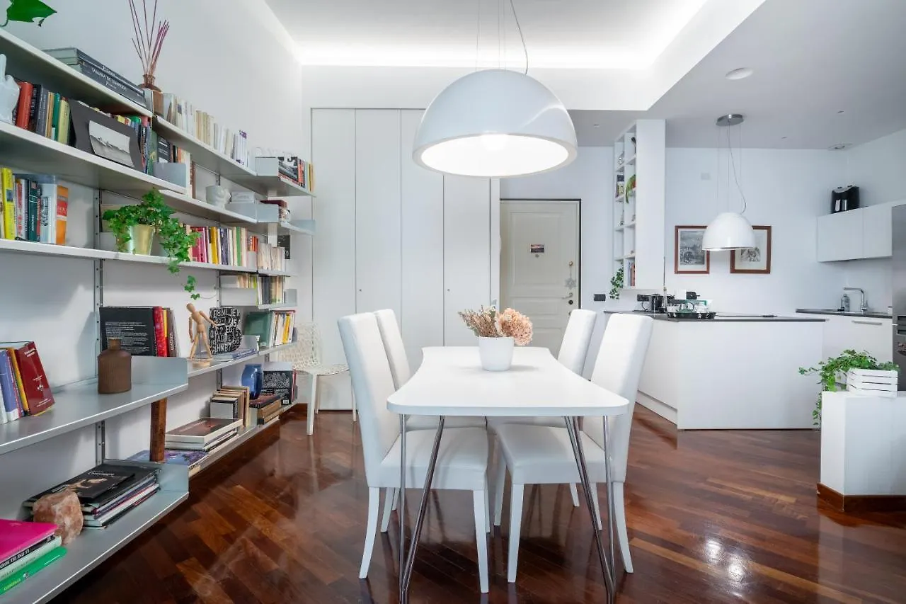 Casa Bea - Art And Prestige Apartment Bergamo Italy